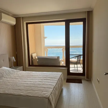 Apartment La Welcome Golden Sands