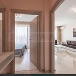 La Welcome Apartment