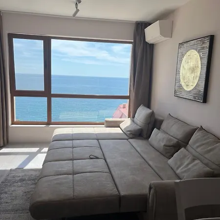 Apartment La Welcome Golden Sands
