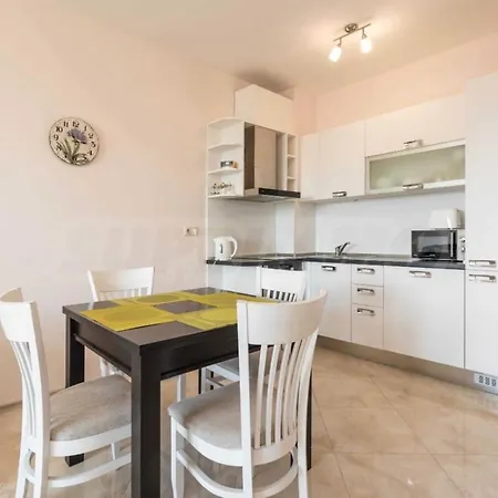 La Welcome Zlate písky